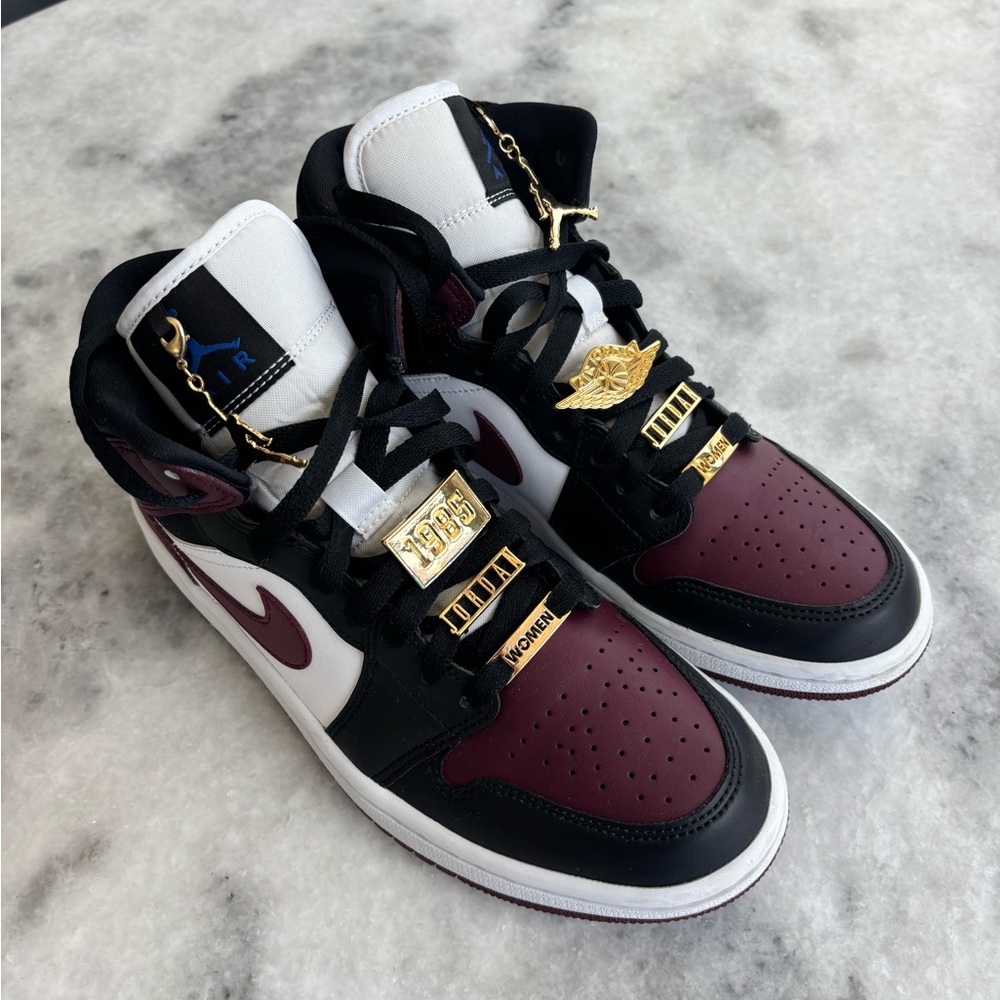 Women’s Air Jordan 1 Mid SE Gold Pendants